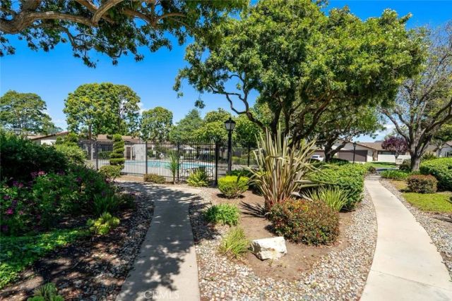 1285 Estes, Santa Maria, CA 93454
