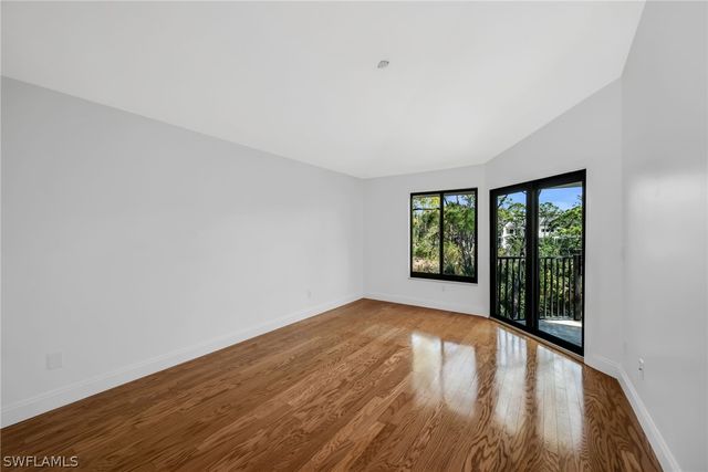 27008 Oakwood Lake DR, Bonita Springs, FL 34134