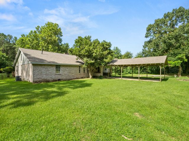 6083 First Street, Rosepine, LA 70659