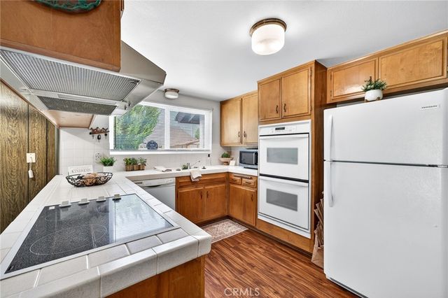 922 S Eureka, Redlands, CA 92373