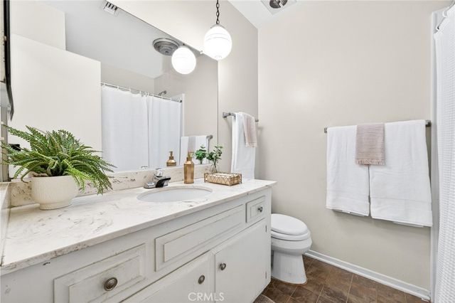 922 S Eureka, Redlands, CA 92373