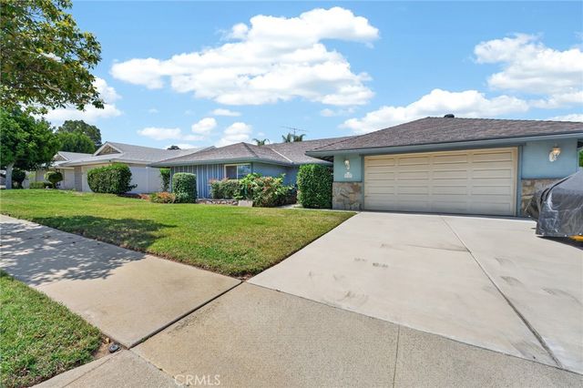 922 S Eureka, Redlands, CA 92373