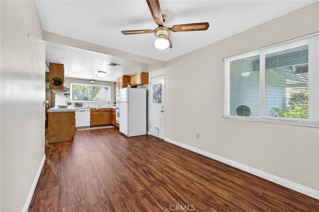 922 S Eureka, Redlands, CA 92373