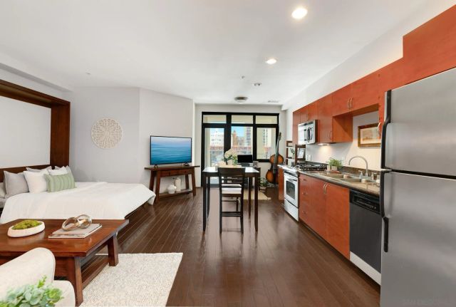 1551 4Th Ave 504, San Diego, CA 92101