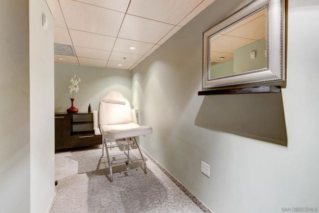 1551 4Th Ave 504, San Diego, CA 92101