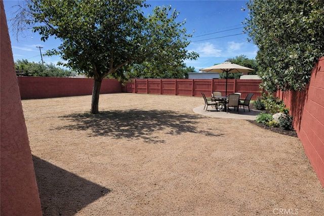 38527 Pond, Palmdale, CA 93550