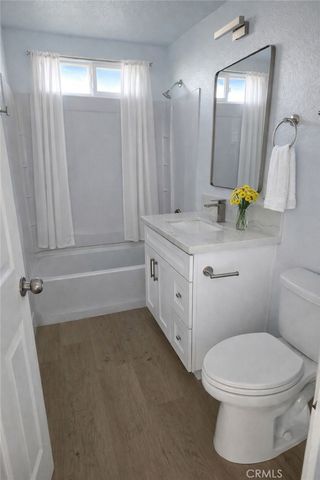 38527 Pond, Palmdale, CA 93550