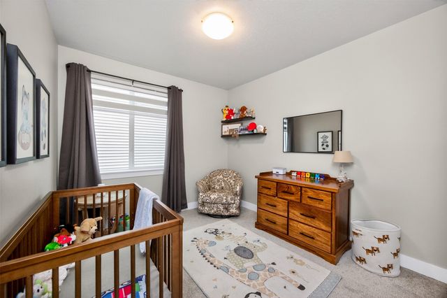 1718 S Redtail Avenue, West Des Moines, IA 50265