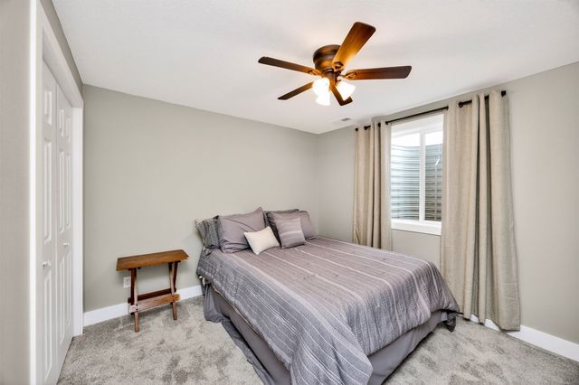 1718 S Redtail Avenue, West Des Moines, IA 50265