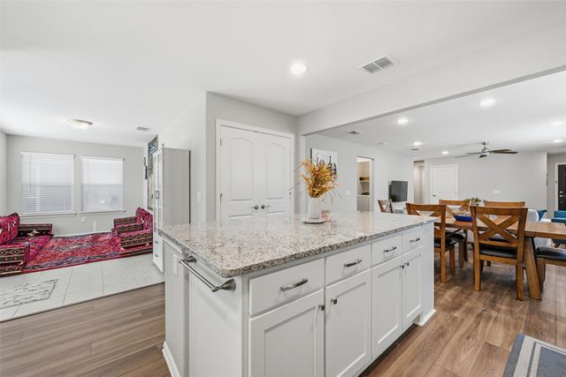 200 Sleepy Willow Lane, Mckinney, TX 75071