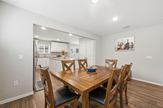 200 Sleepy Willow Lane, Mckinney, TX 75071