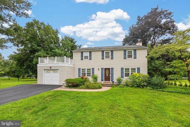 330 HUFFMAN DR, Exton, PA 19341