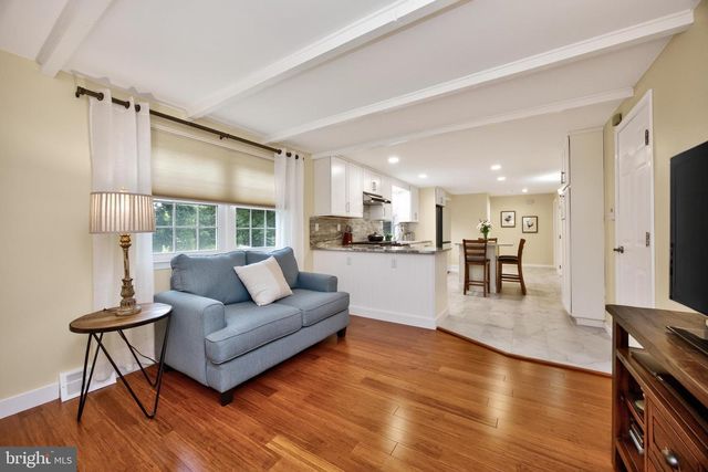 330 HUFFMAN DR, Exton, PA 19341