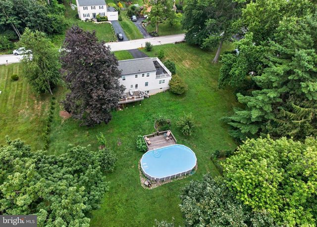 330 HUFFMAN DR, Exton, PA 19341