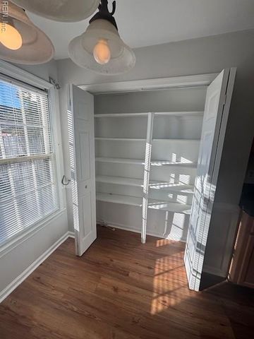 1041 Tottenham LN, Virginia Beach, VA 23454