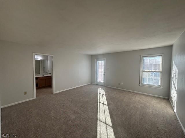 1041 Tottenham LN, Virginia Beach, VA 23454