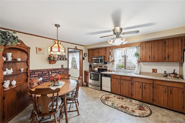 125 Brookside Terrace West, Tonawanda, NY 14150