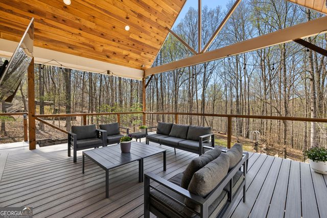 375 Woodcreek Lane, Fayetteville, GA 30215