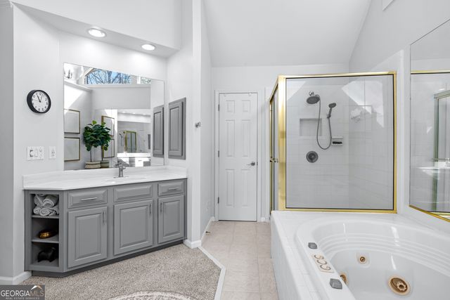 375 Woodcreek Lane, Fayetteville, GA 30215