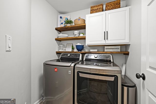 375 Woodcreek Lane, Fayetteville, GA 30215