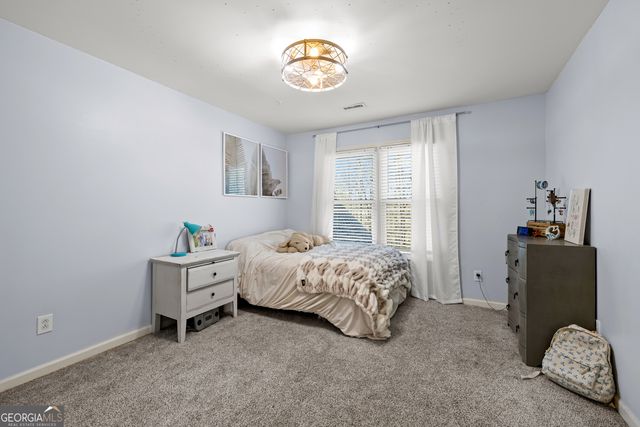 375 Woodcreek Lane, Fayetteville, GA 30215