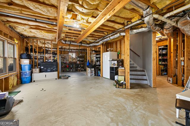 375 Woodcreek Lane, Fayetteville, GA 30215