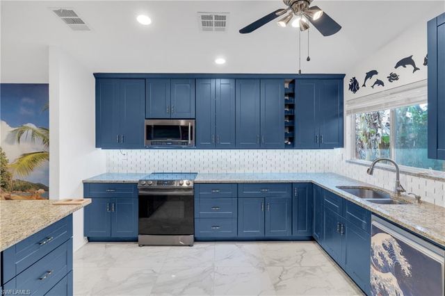 6511 Royal Woods DR, Fort Myers, FL 33908