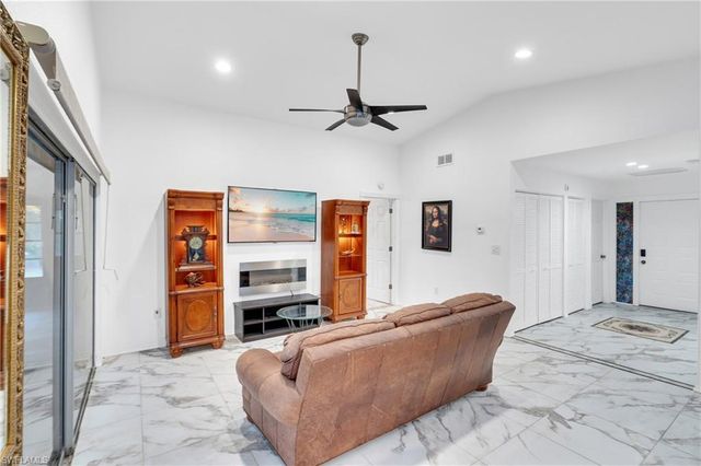 6511 Royal Woods DR, Fort Myers, FL 33908