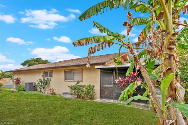 6511 Royal Woods DR, Fort Myers, FL 33908