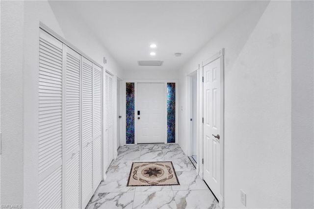 6511 Royal Woods DR, Fort Myers, FL 33908