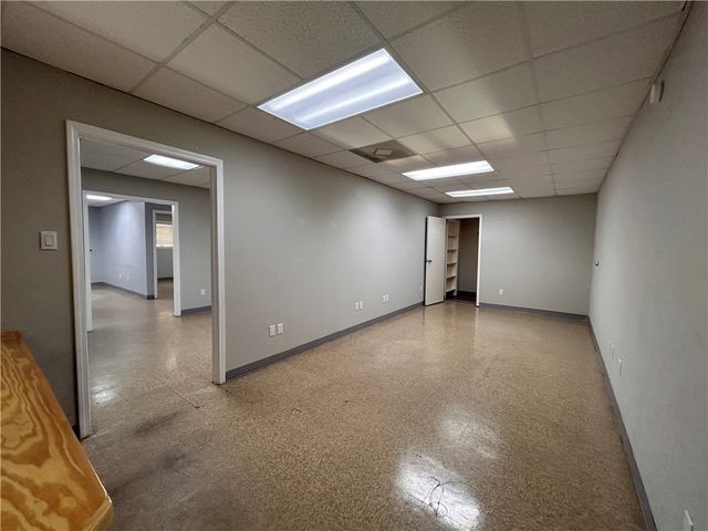 607 Railroad Dr, Portland, TX 78374