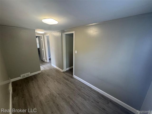 465 S Marshall Street, Pontiac, MI 48342