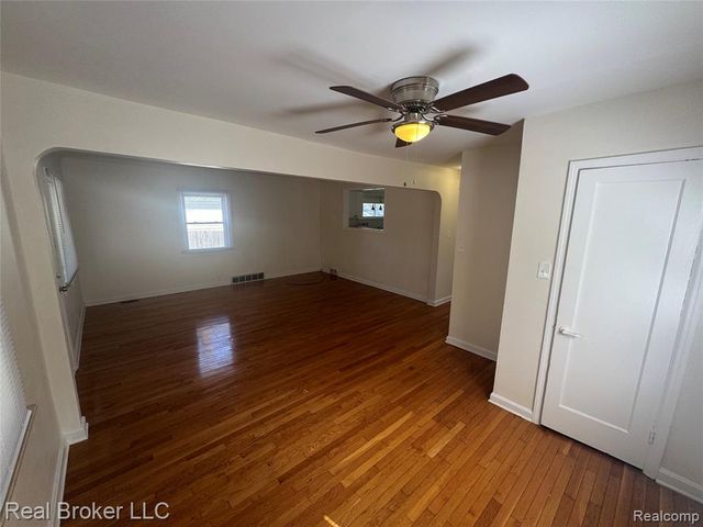 465 S Marshall Street, Pontiac, MI 48342