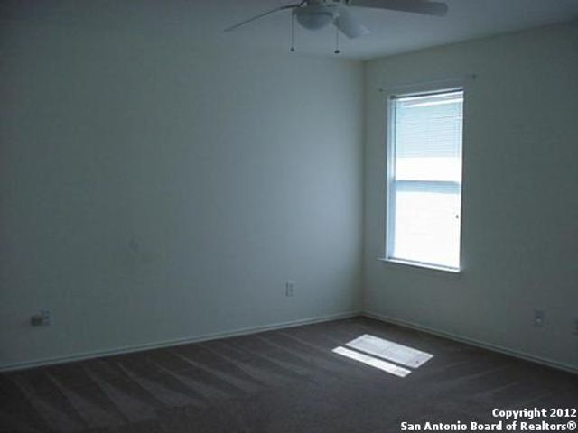 8912 SCARLET CRK, Universal City, TX 78148