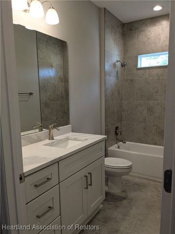 6748 Coconut Grove Drive 16, Sebring, FL 33872