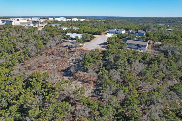 21205 Wakashan CV, Lago Vista, TX 78645