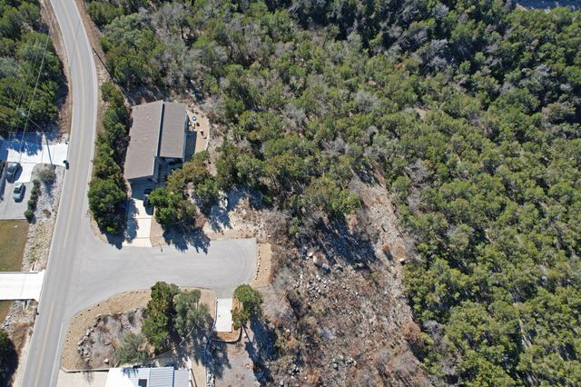 21205 Wakashan CV, Lago Vista, TX 78645