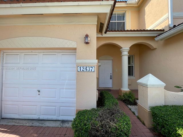 12437 SW 125th Ter, Miami, FL 33186