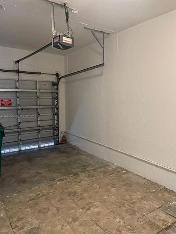 12437 SW 125th Ter, Miami, FL 33186