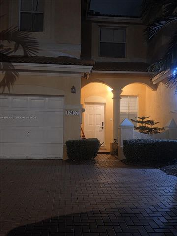 12437 SW 125th Ter, Miami, FL 33186
