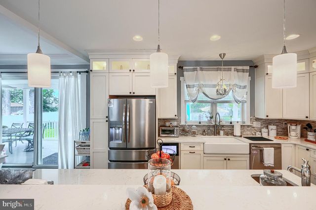 7418 CHESAPEAKE RD, Baltimore, MD 21220