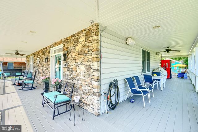 7418 CHESAPEAKE RD, Baltimore, MD 21220