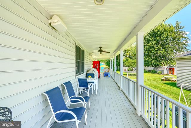 7418 CHESAPEAKE RD, Baltimore, MD 21220