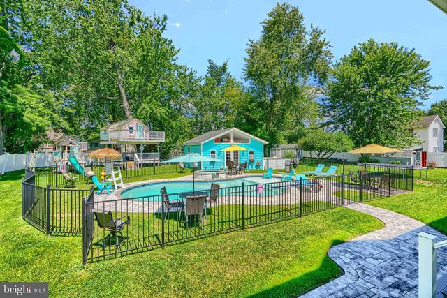 7418 CHESAPEAKE RD, Baltimore, MD 21220
