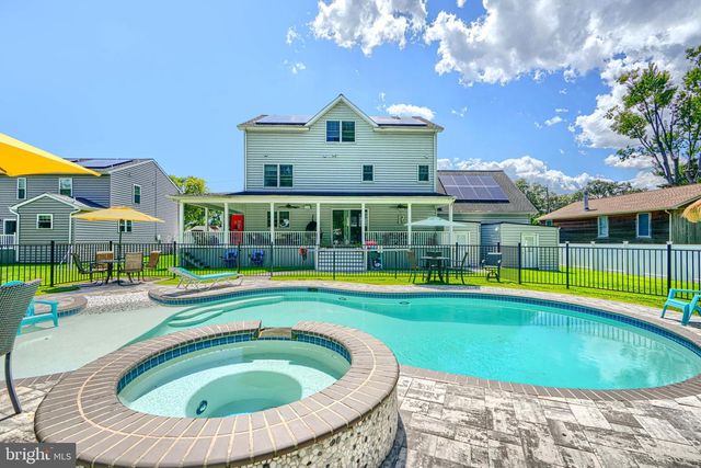 7418 CHESAPEAKE RD, Baltimore, MD 21220