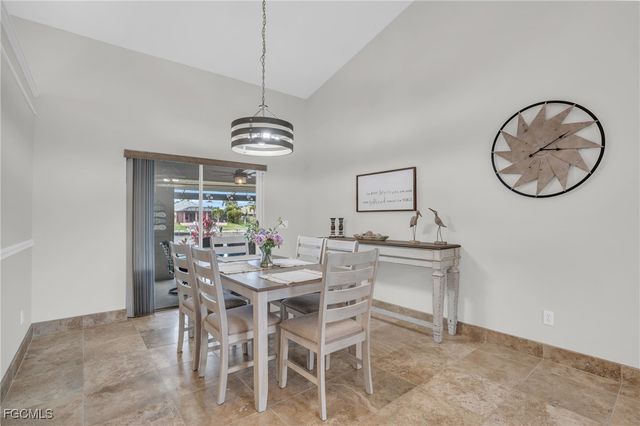 4122 SW 23rd PL, Cape Coral, FL 33914