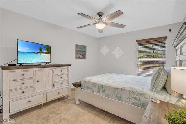 4122 SW 23rd PL, Cape Coral, FL 33914