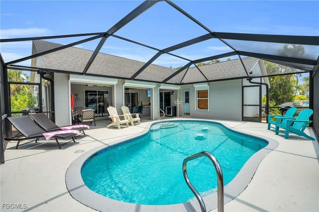 4122 SW 23rd PL, Cape Coral, FL 33914