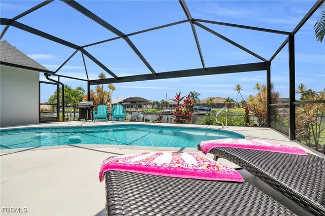 4122 SW 23rd PL, Cape Coral, FL 33914