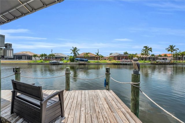 4122 SW 23rd PL, Cape Coral, FL 33914